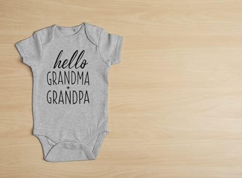 Обява за бременността, за баби и дядовци Размер 0-3 месеца: Здравейте, баба + Дядо Обява за раждане на детето за семейни