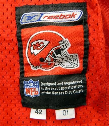 2001 Kansas City Chiefs 8 Game Пусна Червената фланелка 42 DP15601 - Използваните тениски За игри NFL Без подпис