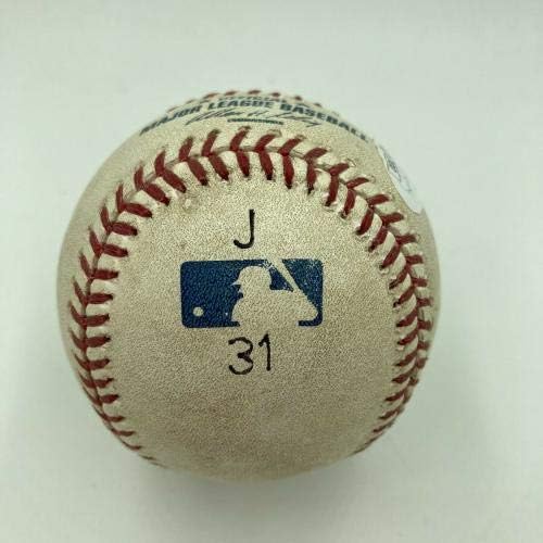 Дерек Джитър подписа 3000-ти хит В бейзболна игра с използването на бейзболни бита JSA Steiner & MLB Auth -