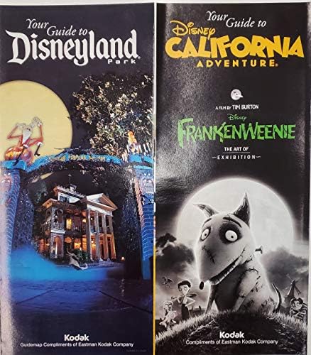 Комплект от 8 карти-пътеводители за парка Дисниленд с участието на замък с духове на Хелоуин Междузвездни обиколки